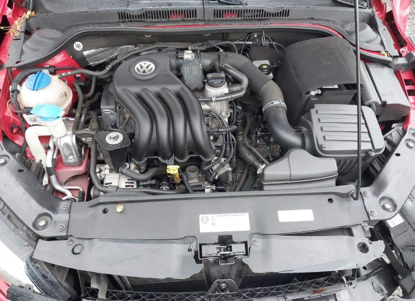 Photo 10 of 2015 Volkswagen Jetta 2.0L S (VIN 3VW2K7AJ8FM246008)