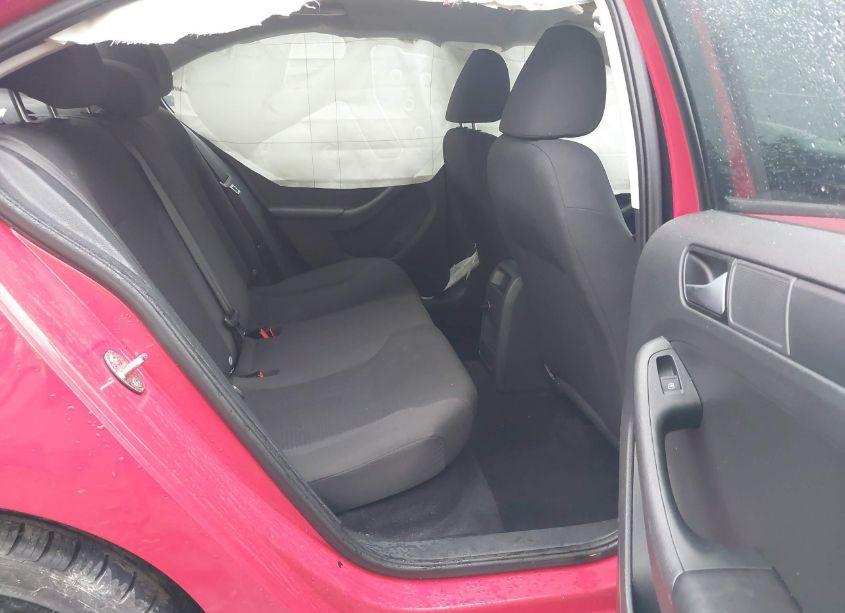 Photo 8 of 2015 Volkswagen Jetta 2.0L S (VIN 3VW2K7AJ8FM246008)