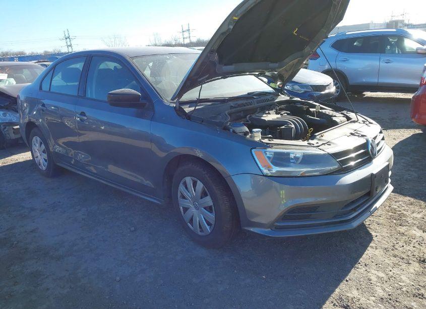 2015 Volkswagen Jetta 2.0L S (VIN 3VW2K7AJ8FM279588) main photo