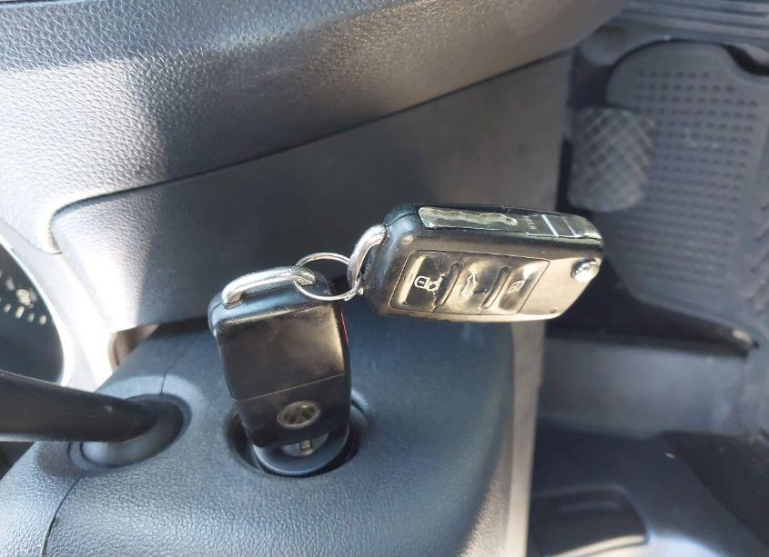 Photo 11 of 2015 Volkswagen Jetta 2.0L S (VIN 3VW2K7AJ8FM279588)