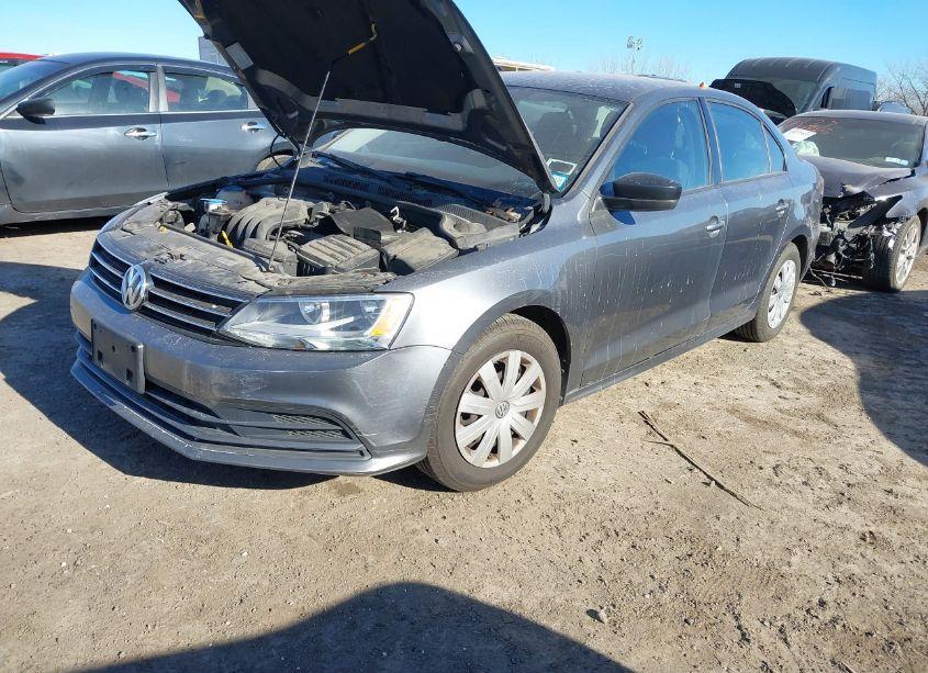 Photo 2 of 2015 Volkswagen Jetta 2.0L S (VIN 3VW2K7AJ8FM279588)