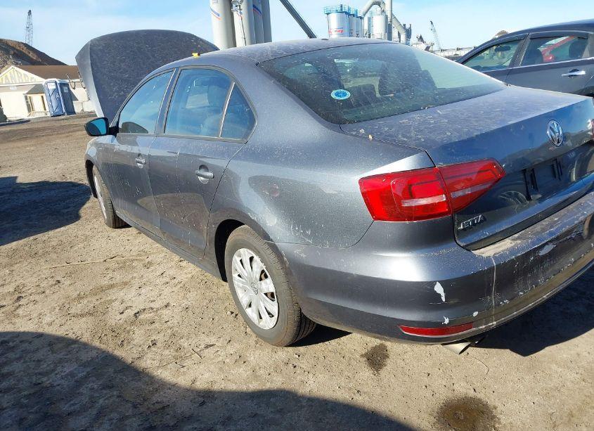 Photo 3 of 2015 Volkswagen Jetta 2.0L S (VIN 3VW2K7AJ8FM279588)