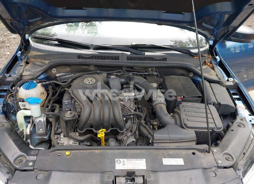 Photo 10 of 2015 Volkswagen Jetta 2.0L S (VIN 3VW2K7AJ8FM339580)