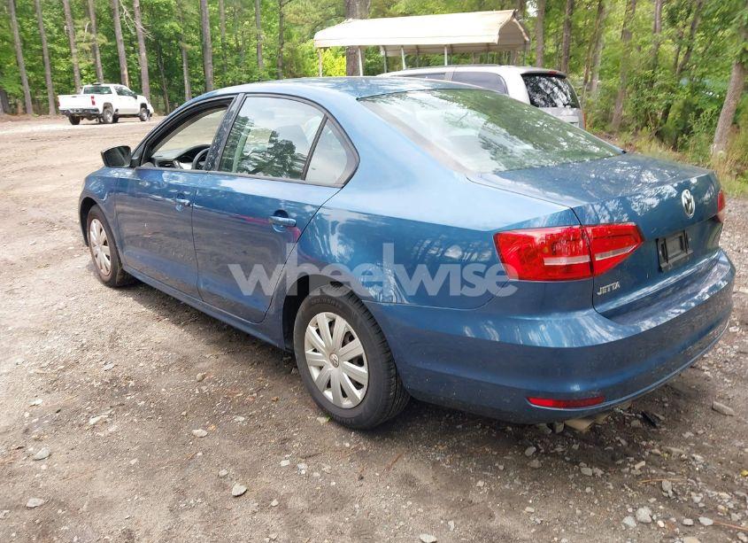 Photo 3 of 2015 Volkswagen Jetta 2.0L S (VIN 3VW2K7AJ8FM339580)
