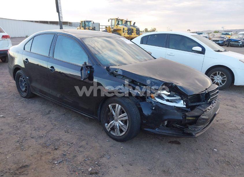 2015 Volkswagen Jetta 2.0L S (VIN 3VW2K7AJ8FM406811) main photo