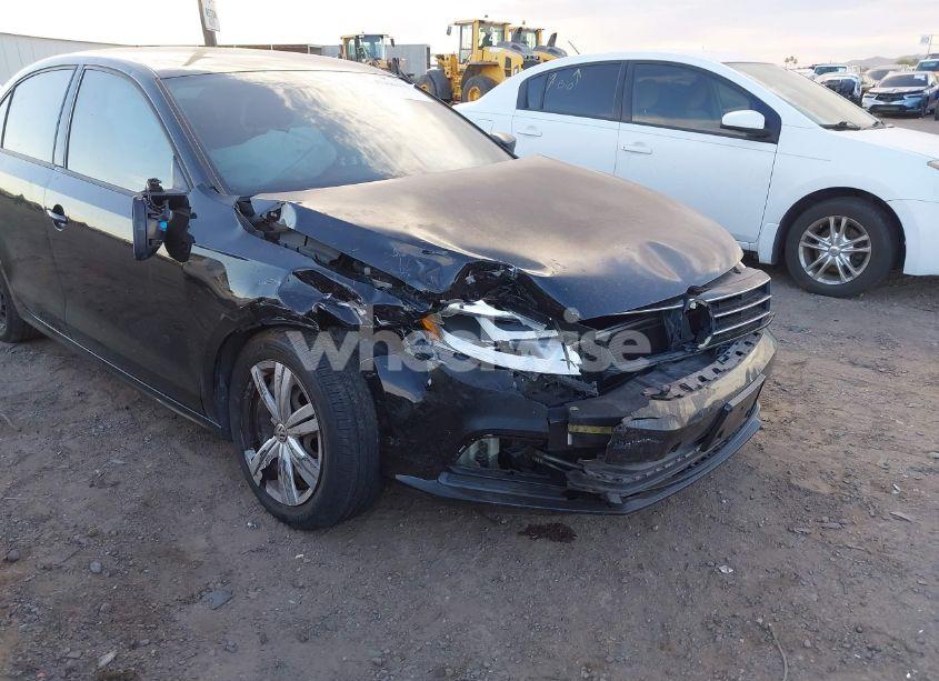 Photo 6 of 2015 Volkswagen Jetta 2.0L S (VIN 3VW2K7AJ8FM406811)