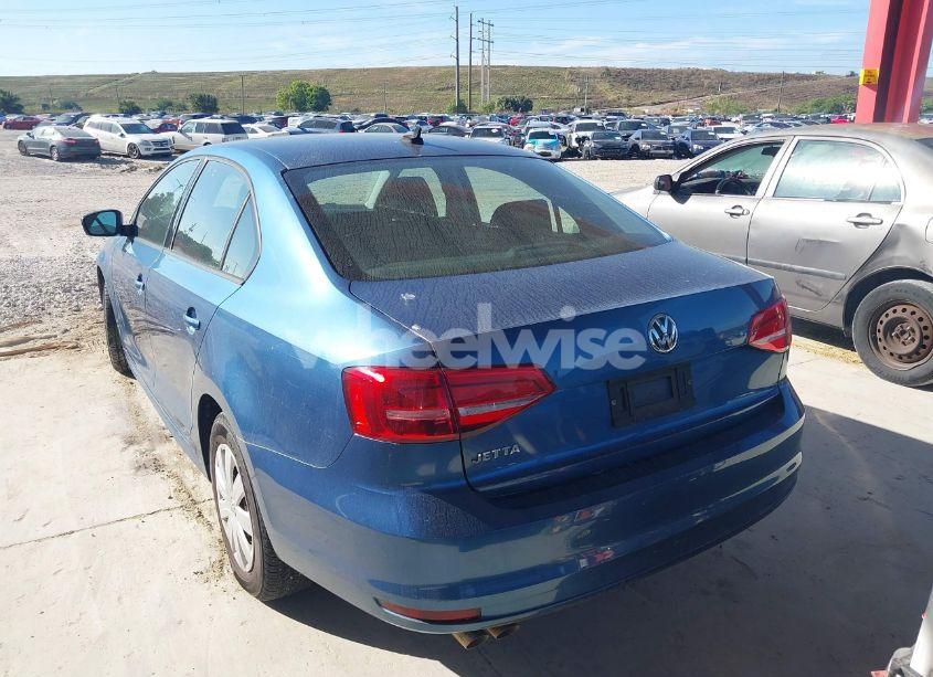 Photo 3 of 2015 Volkswagen Jetta 2.0L S (VIN 3VW2K7AJ8FM423642)