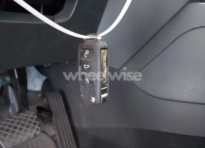 Photo 11 of 2011 Volkswagen Jetta 2.0L S (VIN 3VW2K7AJ9BM066854)