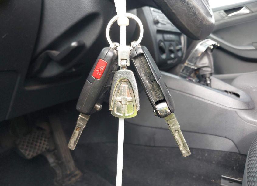 Photo 11 of 2011 Volkswagen Jetta 2.0L S (VIN 3VW2K7AJ9BM357919)