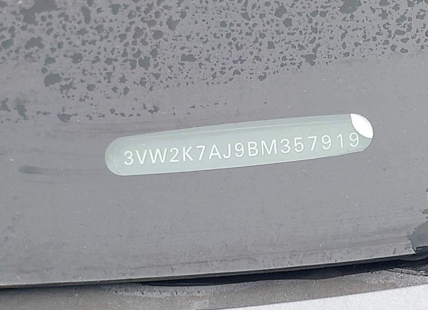 Photo 9 of 2011 Volkswagen Jetta 2.0L S (VIN 3VW2K7AJ9BM357919)