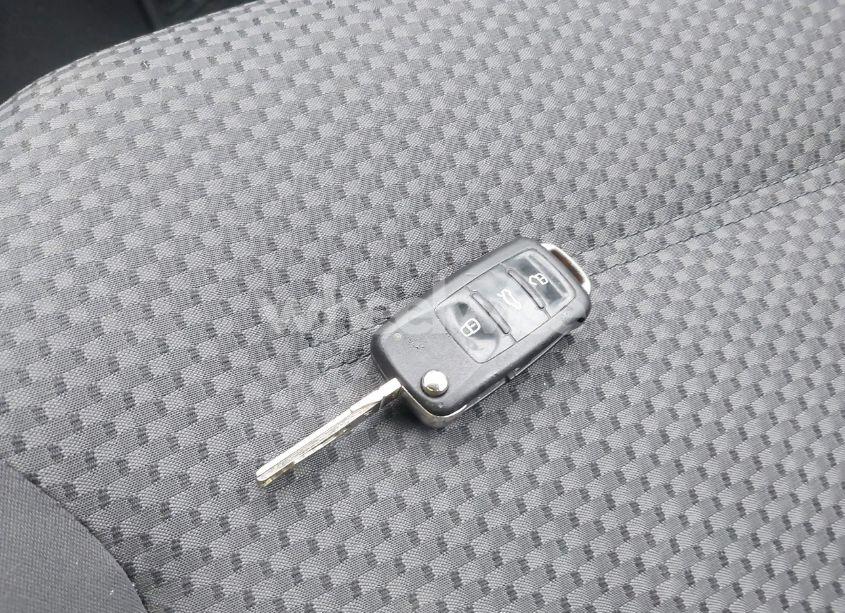 Photo 11 of 2011 Volkswagen Jetta 2.0L S (VIN 3VW2K7AJ9BM371965)