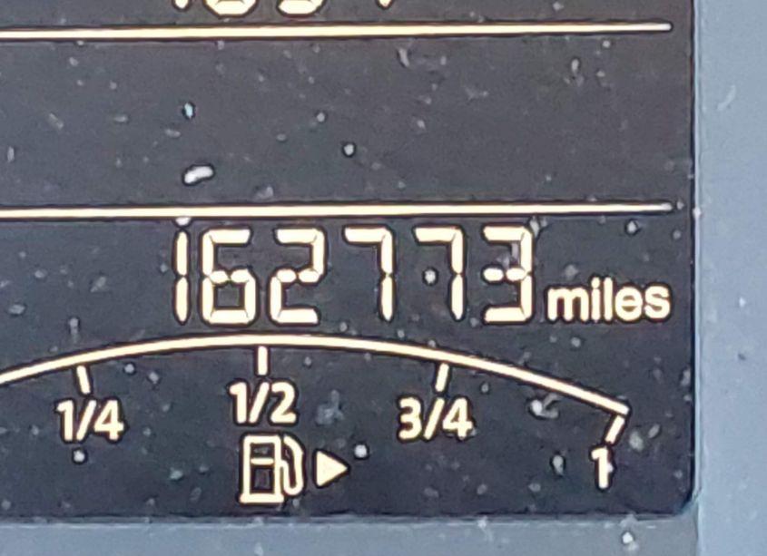 Photo 14 of 2011 Volkswagen Jetta 2.0L S (VIN 3VW2K7AJ9BM381945)