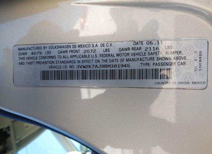 Photo 9 of 2011 Volkswagen Jetta 2.0L S (VIN 3VW2K7AJ9BM381945)