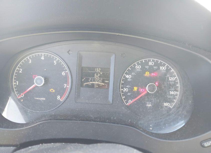 Photo 7 of 2012 Volkswagen Jetta 2.0L S (VIN 3VW2K7AJ9CM055869)