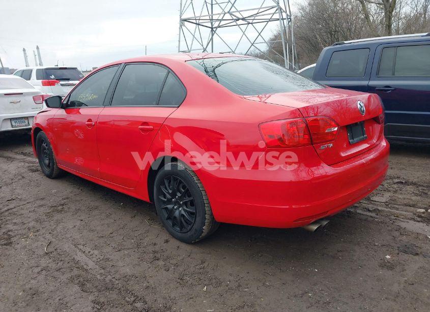 Photo 3 of 2013 Volkswagen Jetta 2.0L S (VIN 3VW2K7AJ9DM219526)