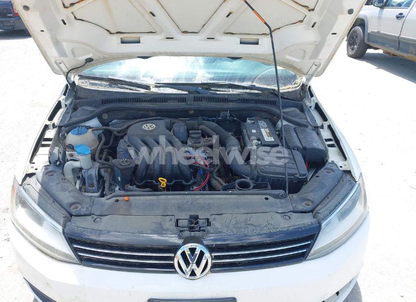 Photo 10 of 2013 Volkswagen Jetta 2.0L S (VIN 3VW2K7AJ9DM265129)