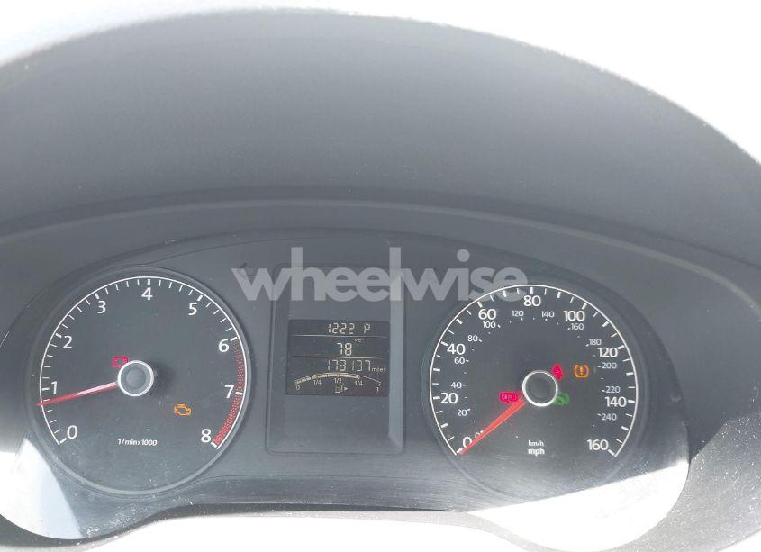 Photo 7 of 2013 Volkswagen Jetta 2.0L S (VIN 3VW2K7AJ9DM265129)