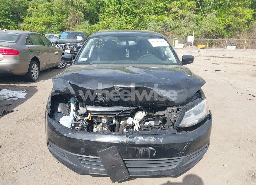 Photo 12 of 2013 Volkswagen Jetta 2.0L S (VIN 3VW2K7AJ9DM280634)