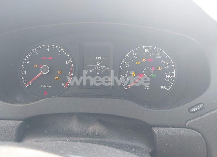 Photo 7 of 2013 Volkswagen Jetta 2.0L S (VIN 3VW2K7AJ9DM280634)