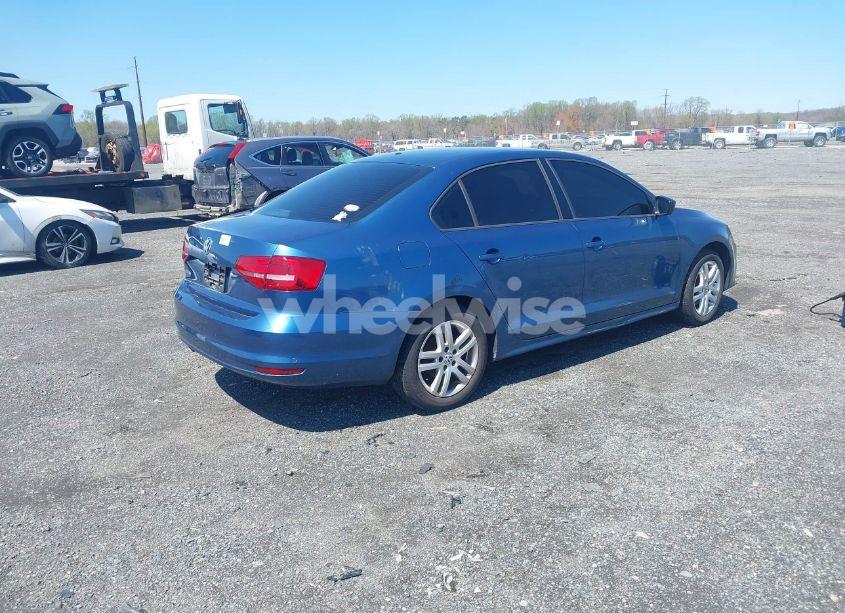 Photo 4 of 2015 Volkswagen Jetta 2.0L S (VIN 3VW2K7AJ9FM216984)