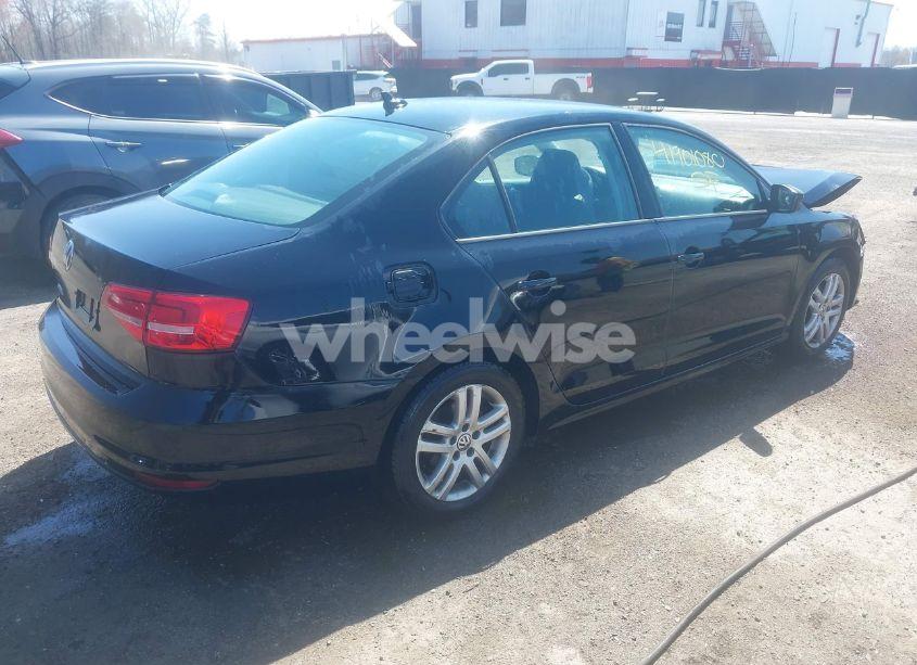 Photo 4 of 2015 Volkswagen Jetta 2.0L S (VIN 3VW2K7AJ9FM218718)