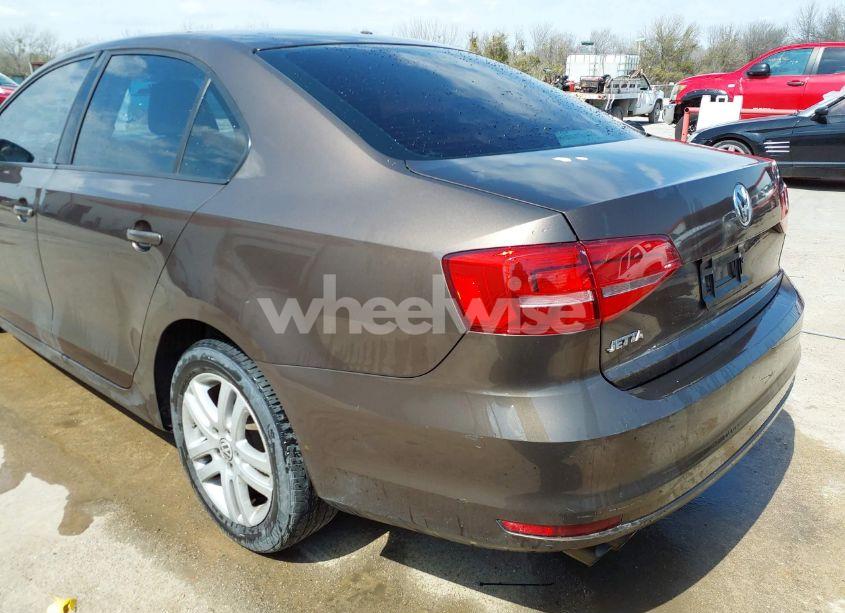 Photo 3 of 2015 Volkswagen Jetta 2.0L S (VIN 3VW2K7AJ9FM281222)