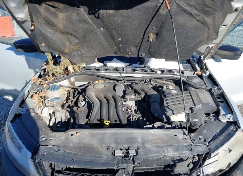 Photo 10 of 2011 Volkswagen Jetta SEDAN (VIN 3VW2K7AJXBM308082)