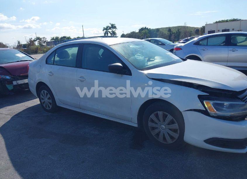 Photo 12 of 2012 Volkswagen Jetta 2.0L S (VIN 3VW2K7AJXCM370180)