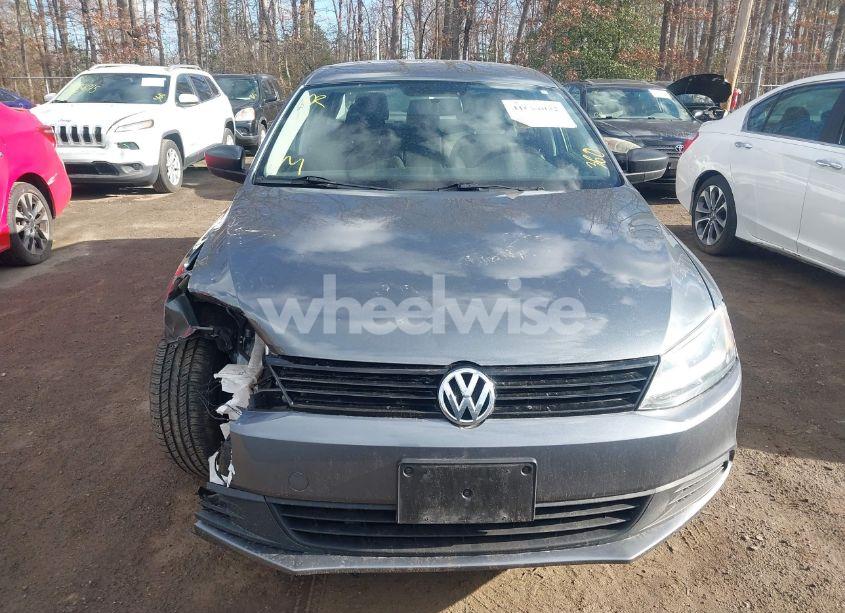 Photo 12 of 2013 Volkswagen Jetta 2.0L S (VIN 3VW2K7AJXDM240224)