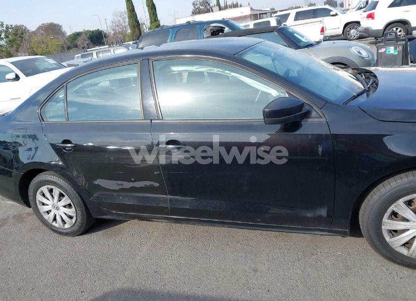 Photo 13 of 2013 Volkswagen Jetta 2.0L S (VIN 3VW2K7AJXDM301247)