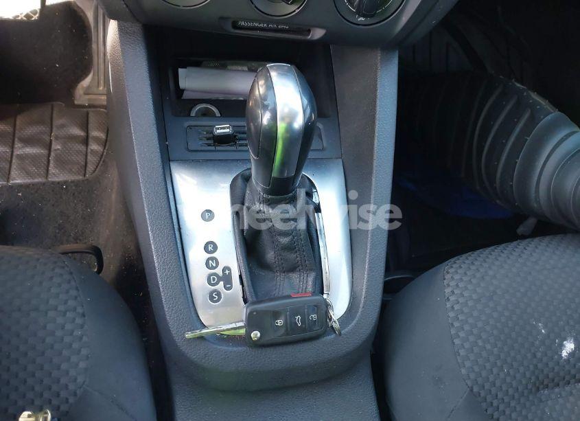 Photo 11 of 2014 Volkswagen Jetta 2.0L S (VIN 3VW2K7AJXEM207161)