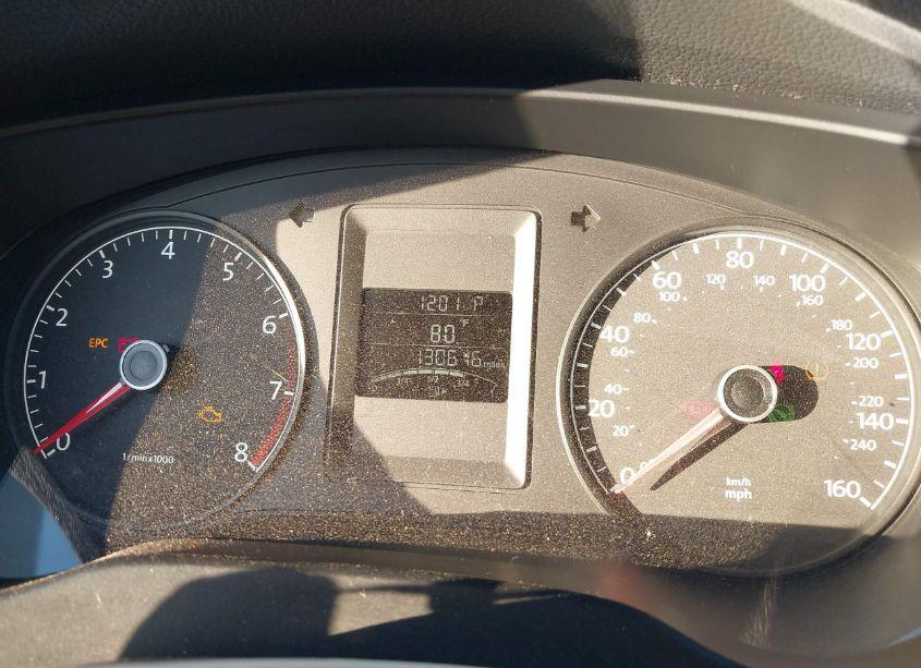 Photo 7 of 2014 Volkswagen Jetta 2.0L S (VIN 3VW2K7AJXEM237468)