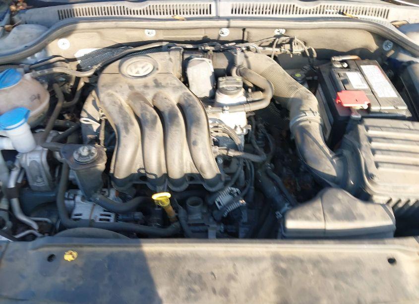 Photo 10 of 2014 Volkswagen Jetta 2.0L S (VIN 3VW2K7AJXEM241259)