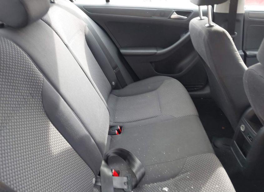 Photo 8 of 2014 Volkswagen Jetta 2.0L S (VIN 3VW2K7AJXEM371672)