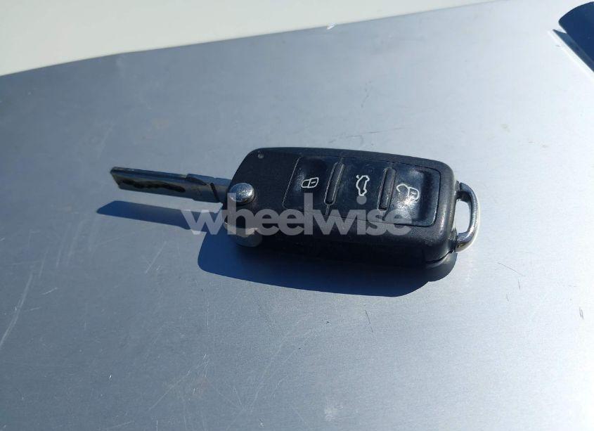 Photo 11 of 2015 Volkswagen Jetta 2.0L S (VIN 3VW2K7AJXFM224608)