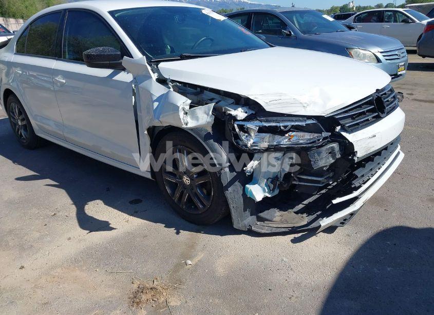 Photo 6 of 2015 Volkswagen Jetta 2.0L S (VIN 3VW2K7AJXFM224608)