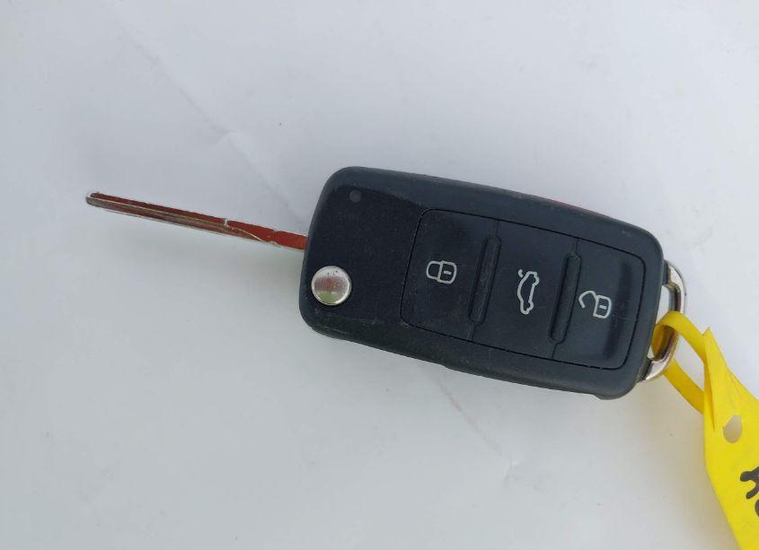 Photo 11 of 2015 Volkswagen Jetta 2.0L S (VIN 3VW2K7AJXFM226939)