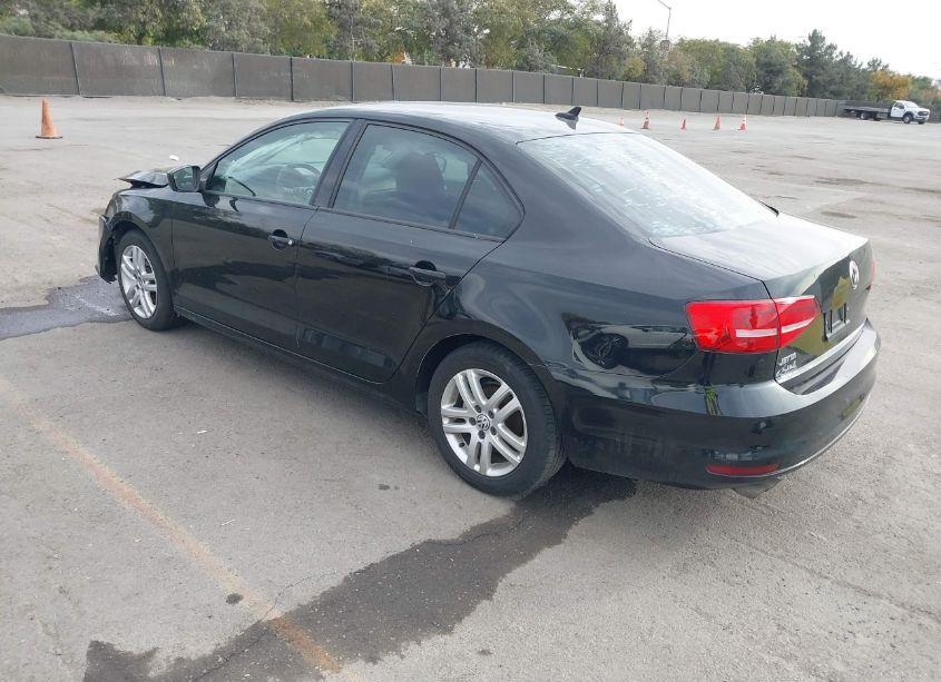 Photo 3 of 2015 Volkswagen Jetta 2.0L S (VIN 3VW2K7AJXFM226939)