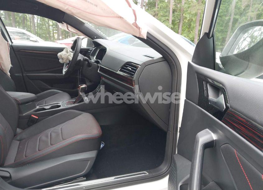 Photo 5 of 2022 Volkswagen Jetta GLI 2.0T AUTOBAHN (VIN 3VW2T7BU1NM028092)