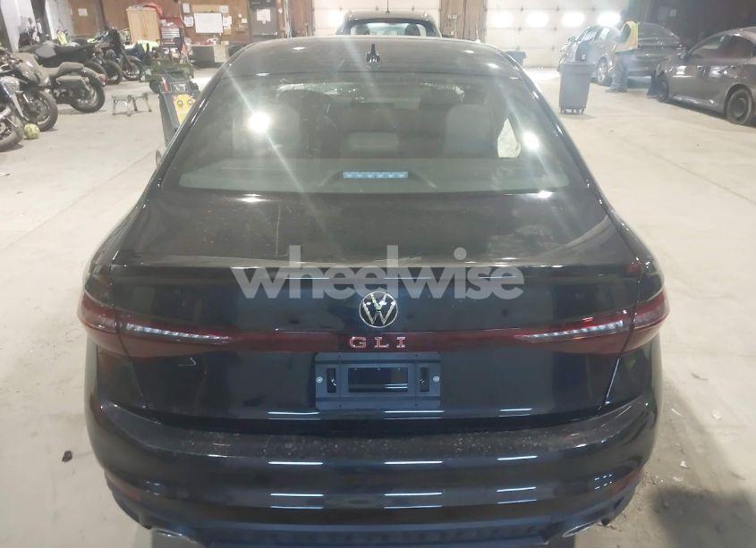 Photo 17 of 2025 Volkswagen Jetta GLI 2.0T AUTOBAHN (VIN 3VW2T7BU5SM021237)