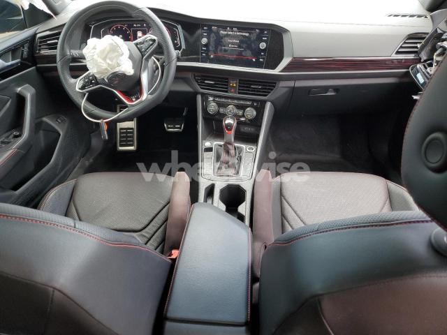 Photo 3 of 2024 VOLKSWAGEN JETTA GLI AUTOBAHN (VIN 3VW2T7BU6RM004084)