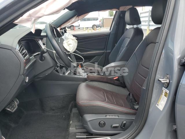 Photo 7 of 2024 VOLKSWAGEN JETTA GLI AUTOBAHN (VIN 3VW2T7BU6RM004084)