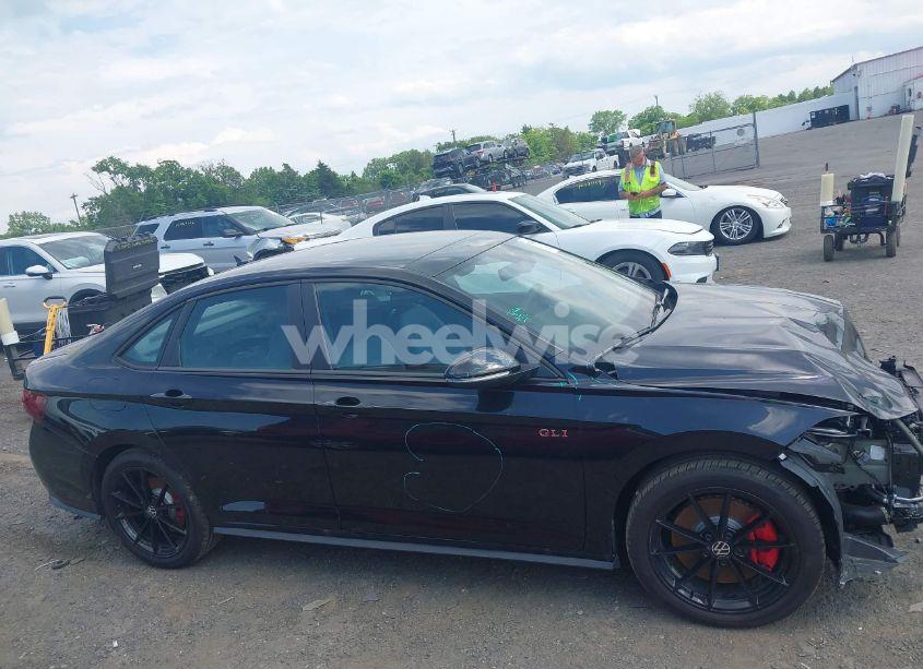 Photo 14 of 2025 Volkswagen Jetta GLI 2.0T AUTOBAHN (VIN 3VW2T7BUXSM022402)