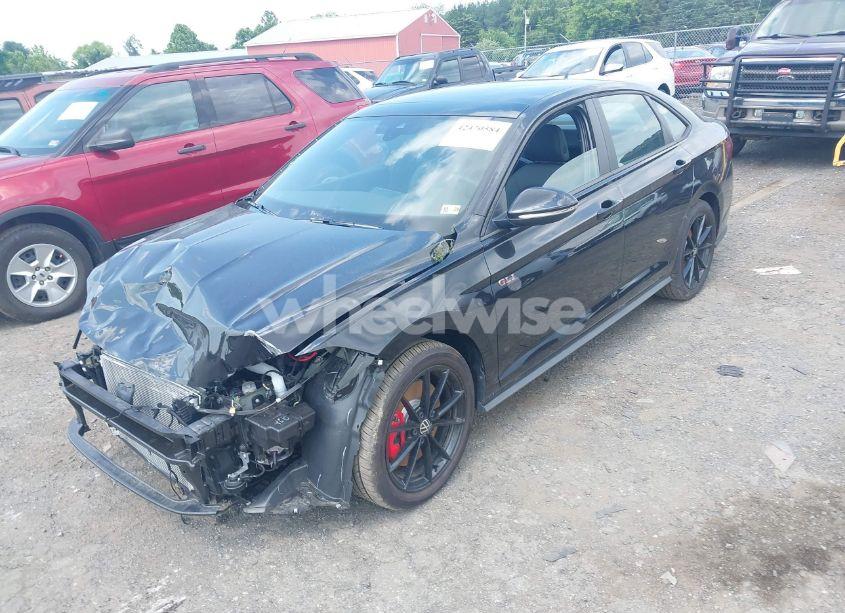 Photo 2 of 2025 Volkswagen Jetta GLI 2.0T AUTOBAHN (VIN 3VW2T7BUXSM022402)