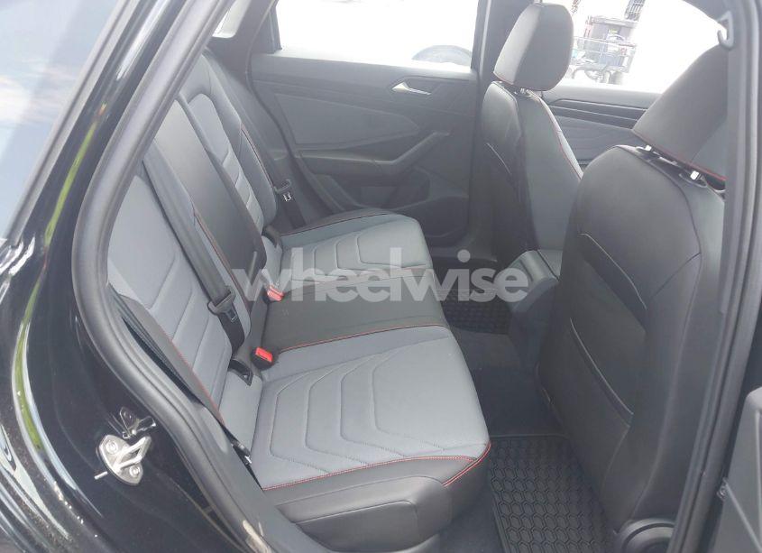 Photo 8 of 2025 Volkswagen Jetta GLI 2.0T AUTOBAHN (VIN 3VW2T7BUXSM022402)