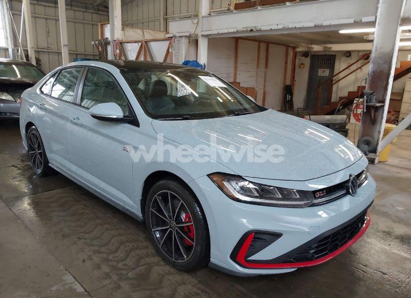 2025 Volkswagen Jetta GLI 2.0T AUTOBAHN (VIN 3VW2T7BUXSM033304) main photo