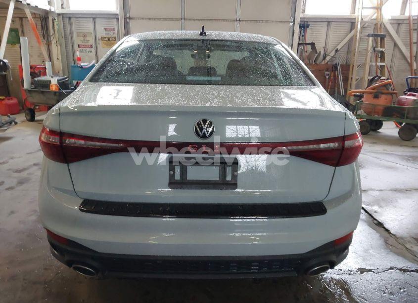 Photo 16 of 2025 Volkswagen Jetta GLI 2.0T AUTOBAHN (VIN 3VW2T7BUXSM033304)