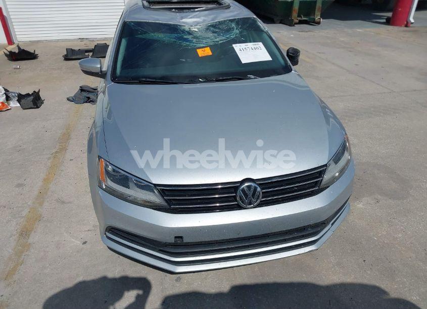 Photo 12 of 2015 Volkswagen Jetta 2.0L TDI SE (VIN 3VW3A7AJ0FM274845)