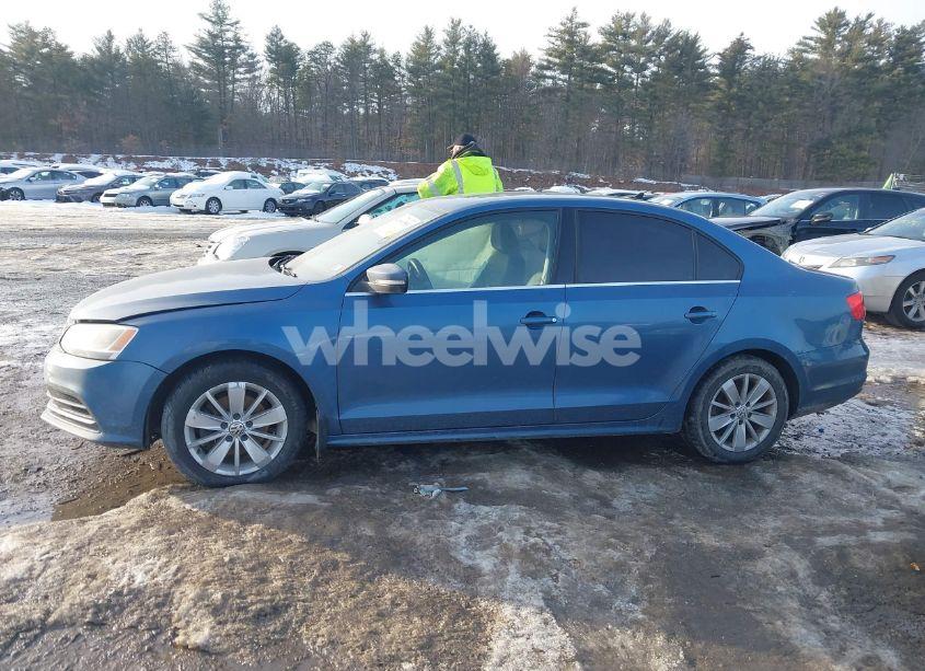Photo 14 of 2015 Volkswagen Jetta 2.0L TDI SE (VIN 3VW3A7AJ0FM293878)
