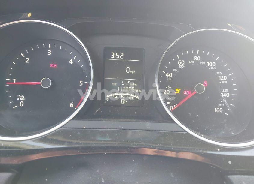 Photo 7 of 2015 Volkswagen Jetta 2.0L TDI SE (VIN 3VW3A7AJ0FM293878)